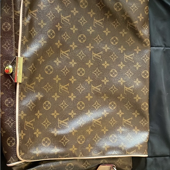 Louis Vuitton Brown Monogram Men's Bag - Picture 1 of 5